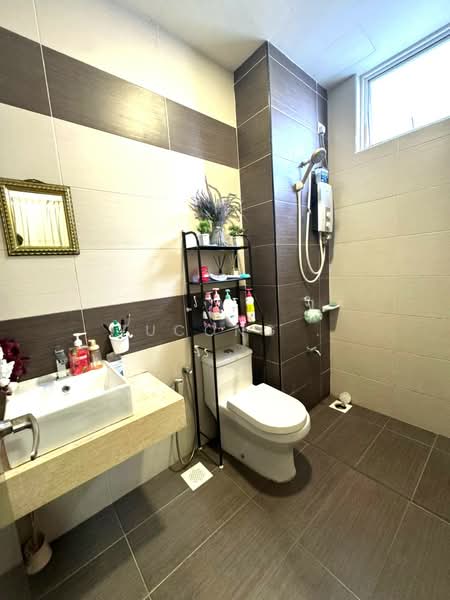 Condominium for Sale at M Condominium @ Larkin - Yucong . - Bathroom - PropertyGuru.com.my