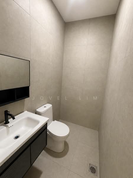 Rumah Teres 1-Tingkat untuk Dijual di Taman Ungku Tun Aminah (Skudai) - Jovel Lim - Bathroom - PropertyGuru.com.my