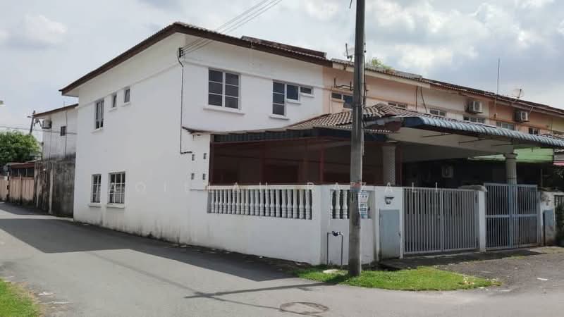 2-storey Terraced House for Sale in Klang (Selangor) - Aqillah Razali - Exterior - PropertyGuru.com.my