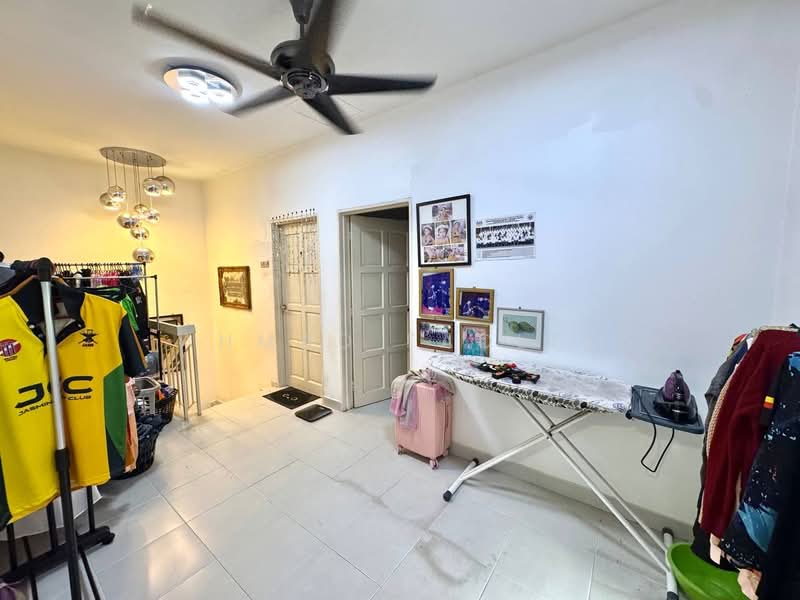 2-storey Terraced House for Sale in Taman Impian Putra (Bangi) - Ahmad Fadlee - PropertyGuru.com.my