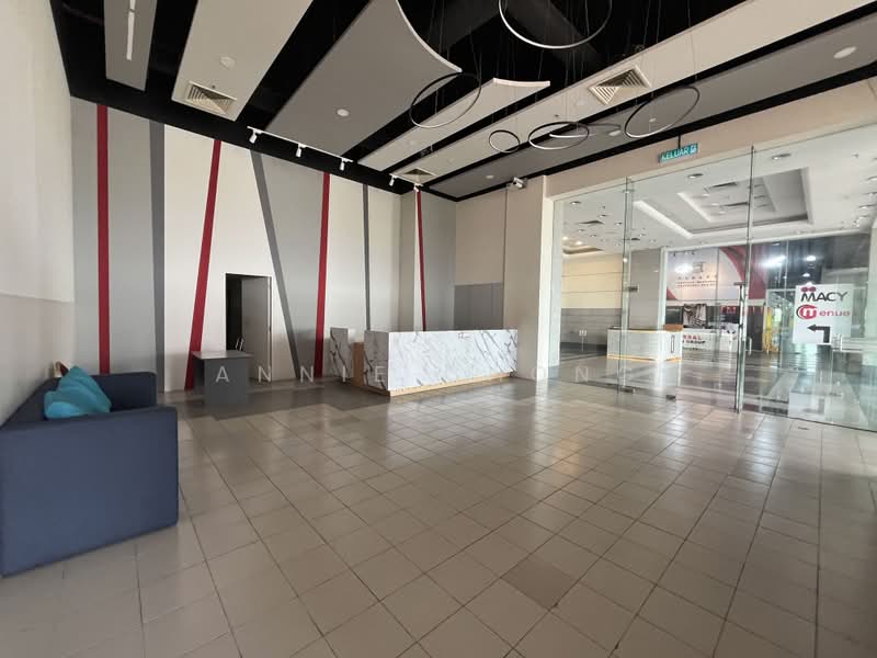 Warehouse for Rent in Balakong (Cheras) - Annie Chong - Entrance - PropertyGuru.com.my