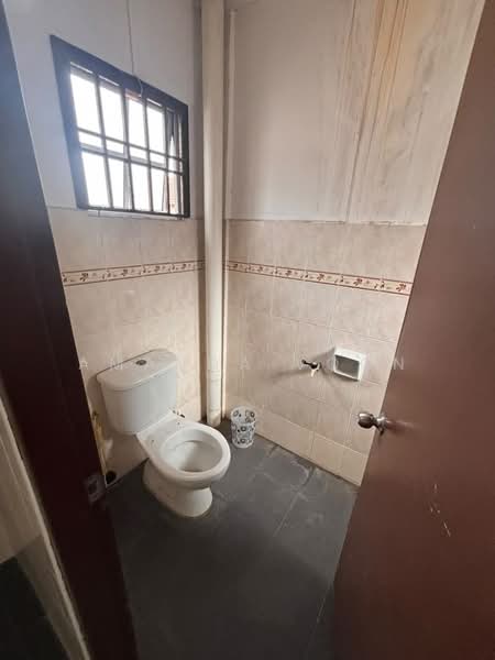 Rumah Teres 2-Tingkat untuk Disewa di Kulai (Johor) - Amanda Voon - Bathroom - PropertyGuru.com.my