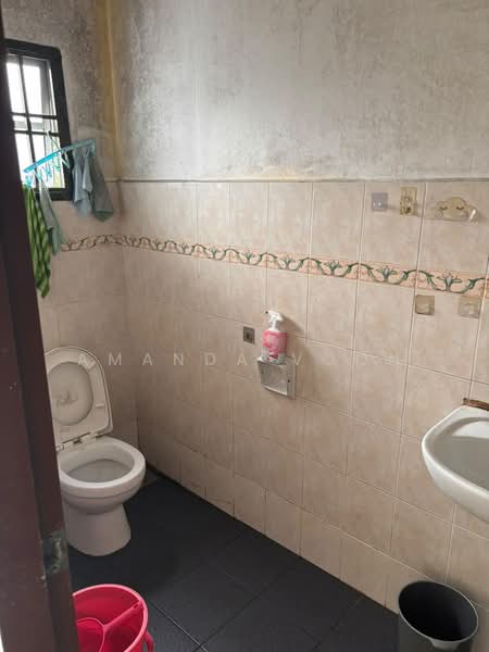 Rumah Teres 2-Tingkat untuk Disewa di Kulai (Johor) - Amanda Voon - Bathroom - PropertyGuru.com.my
