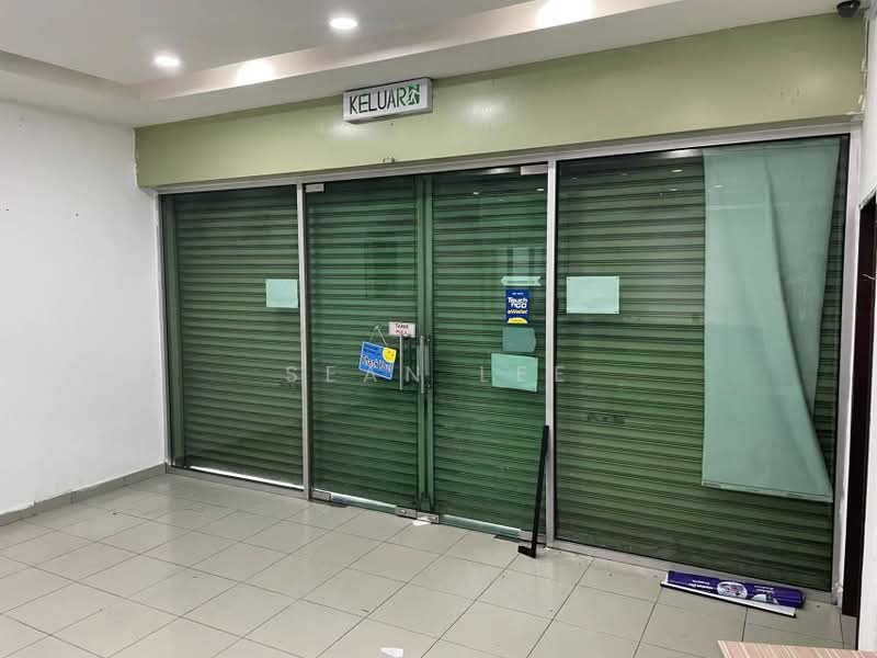 Shop / Office for Rent in Seksyen 27 (Shah Alam) - Sean Lee - Entrance - PropertyGuru.com.my