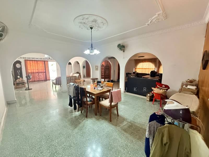 Bungalow House untuk Dijual di Bukit Kuda (Klang) - Nadia Shukri - Living Room - PropertyGuru.com.my