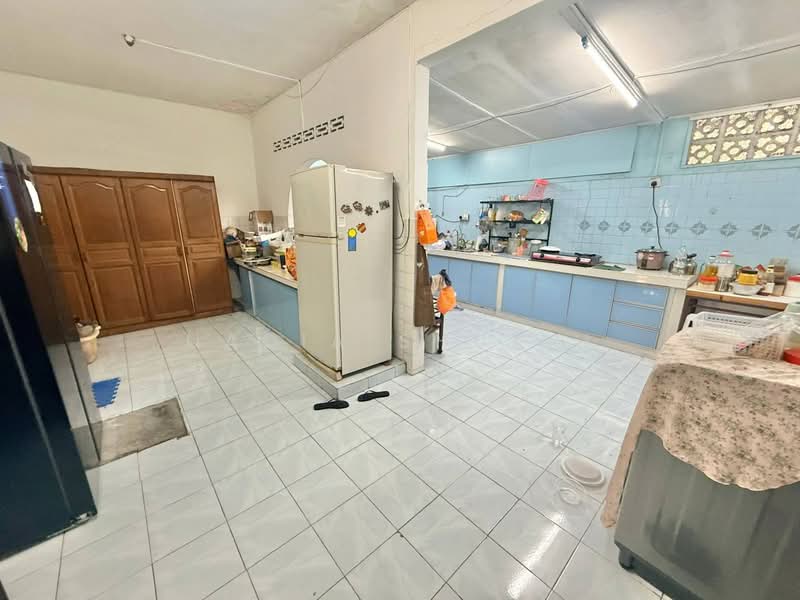 Bungalow House untuk Dijual di Bukit Kuda (Klang) - Nadia Shukri - Kitchen - PropertyGuru.com.my