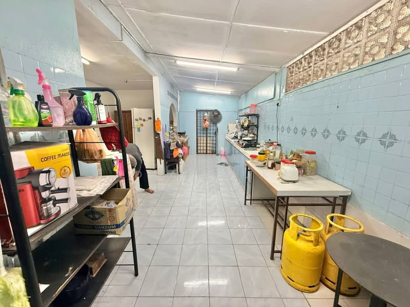 Bungalow House untuk Dijual di Bukit Kuda (Klang) - Nadia Shukri - Kitchen - PropertyGuru.com.my