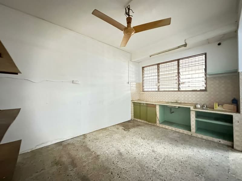 Semi-Detached House for Sale in Sungai Petani (Kedah) - Henry Ng - Kitchen - PropertyGuru.com.my