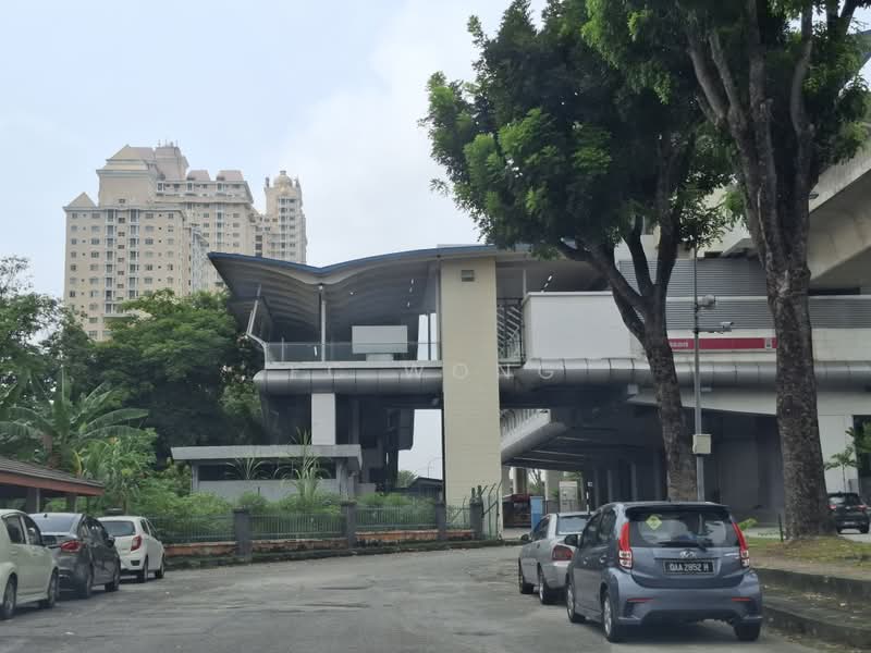 Office for Rent in Bandar Puteri Puchong (Puchong) - FC Wong - Pusat Bandar Puchong MRT Station Nearby - PropertyGuru.com.my