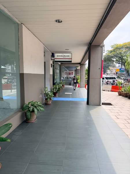 Shop for Rent in KL City Centre (Kuala Lumpur) - Aka Lim - Exterior - PropertyGuru.com.my