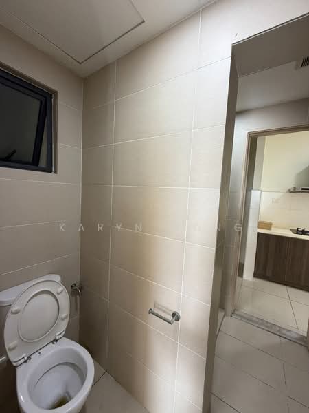 Kediaman Servis untuk Dijual di Maisson - Karyn Wong - Bathroom - PropertyGuru.com.my