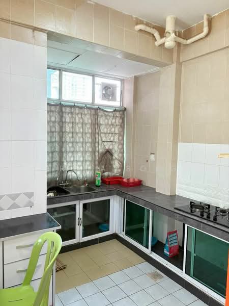 Apartment for Sale at MJC Courtyard Sanctuary - Erica Bong - Kitchen - PropertyGuru.com.my