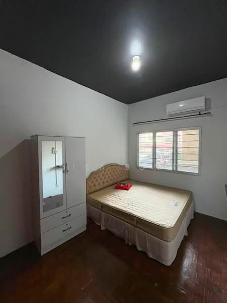Apartment for Sale at MJC Courtyard Sanctuary - Erica Bong - Bedroom - PropertyGuru.com.my