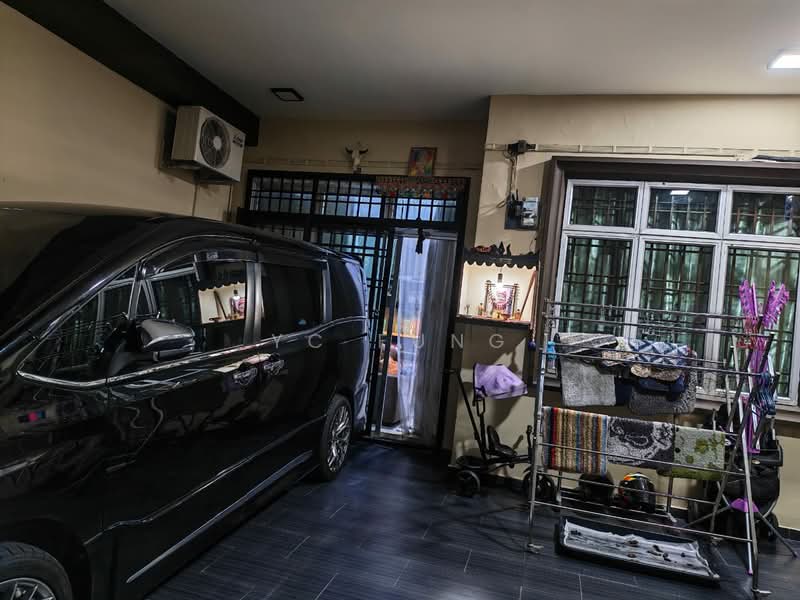 1-storey Terraced House for Sale in Taman Nusa Bestari 2 (Iskandar Puteri (Nusajaya)) - YC Fung - Car Park - PropertyGuru.com.my