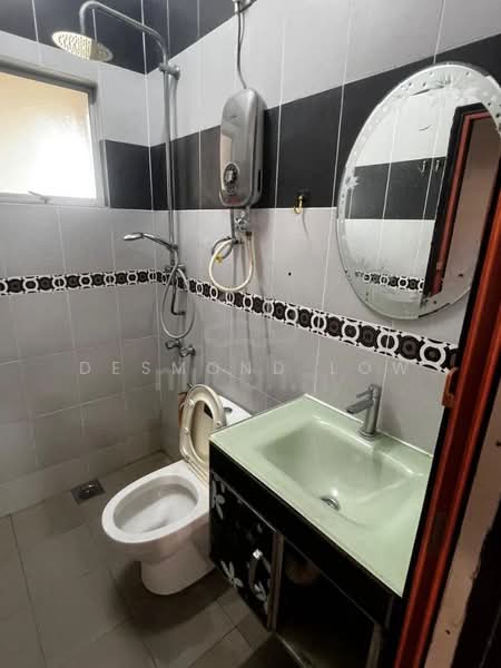 Kondominium untuk Disewa di Bella Vista - Desmond Low - Bathroom - PropertyGuru.com.my