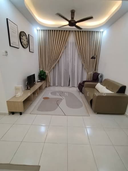 Pangsapuri untuk Dijual di Seri Topaz - Wai Ann Teng - Living Room - PropertyGuru.com.my