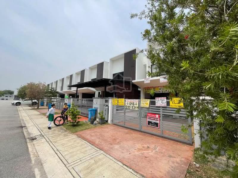 2-storey Terraced House for Sale in U12, Taman Cahaya Alam (Shah Alam) - Bee Kim - Exterior - PropertyGuru.com.my
