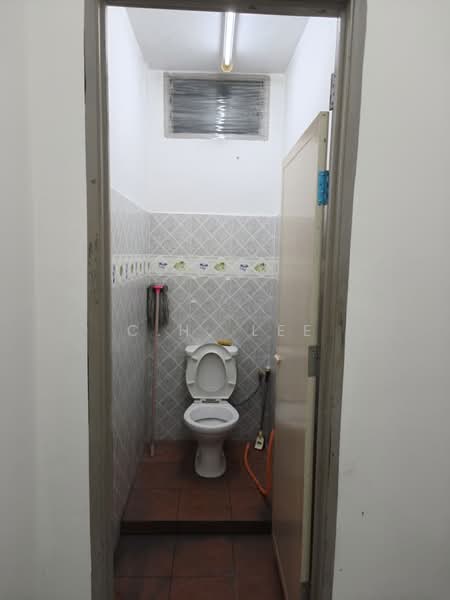 Factory for Rent in Kulim (Kedah) - C.H. Lee - Bathroom - PropertyGuru.com.my