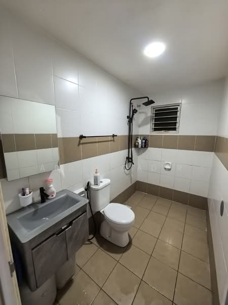 Pangsapuri untuk Dijual di Serunai - Abdul Qadir - PropertyGuru.com.my