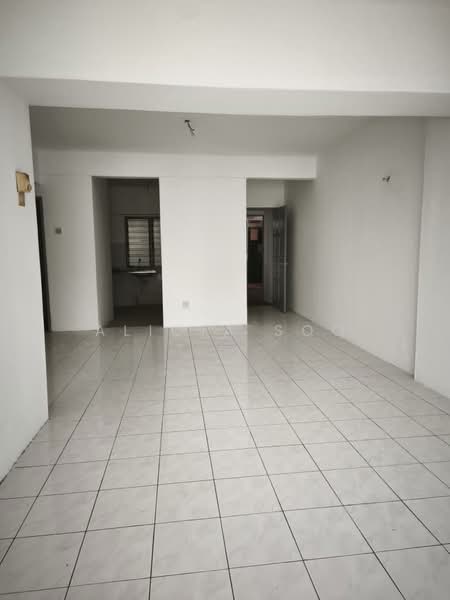 Apartment for Sale at Sri Raya Apartments - Alicia Soo - Living Room - PropertyGuru.com.my