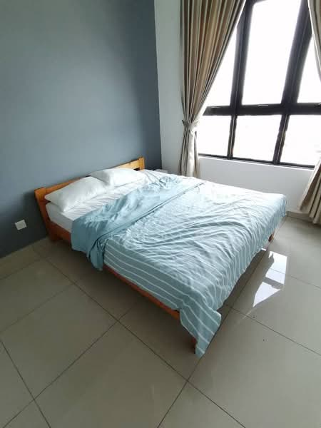 Kediaman Servis untuk Disewa di B11 Parkland Residence - JJ Lim - Bedroom - PropertyGuru.com.my