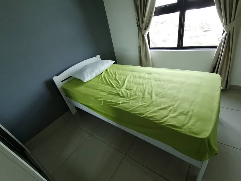 Kediaman Servis untuk Disewa di B11 Parkland Residence - JJ Lim - Bedroom - PropertyGuru.com.my