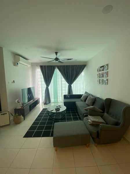Kediaman Servis untuk Dijual di The Zizz @ Damansara North - Wilson Yap - Living Room - PropertyGuru.com.my