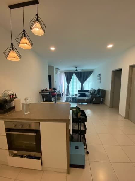 Kediaman Servis untuk Dijual di The Zizz @ Damansara North - Wilson Yap - Living Room - PropertyGuru.com.my