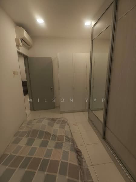 Kediaman Servis untuk Dijual di The Zizz @ Damansara North - Wilson Yap - Bedroom - PropertyGuru.com.my