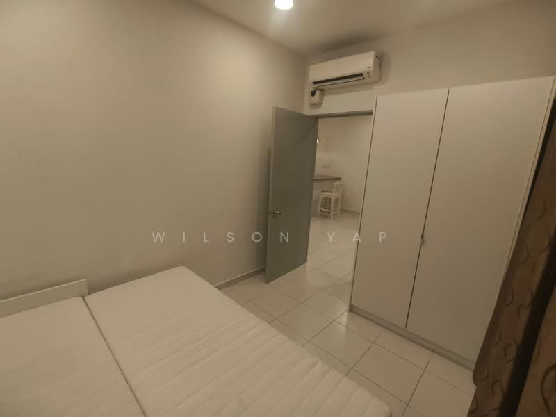 Kediaman Servis untuk Dijual di The Zizz @ Damansara North - Wilson Yap - Bedroom - PropertyGuru.com.my