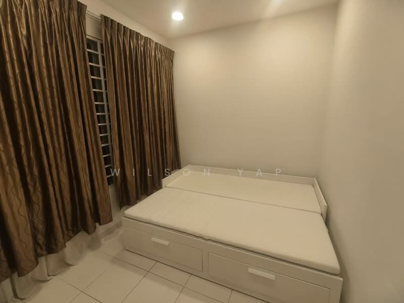 Kediaman Servis untuk Dijual di The Zizz @ Damansara North - Wilson Yap - Bedroom - PropertyGuru.com.my