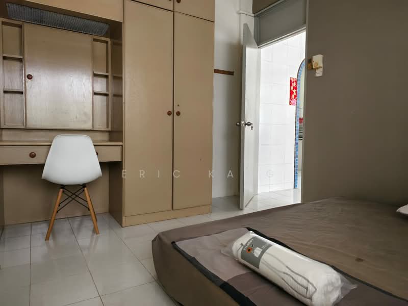Flat for Rent at Taman Terubong Jaya - Eric Kang - Bedroom - PropertyGuru.com.my
