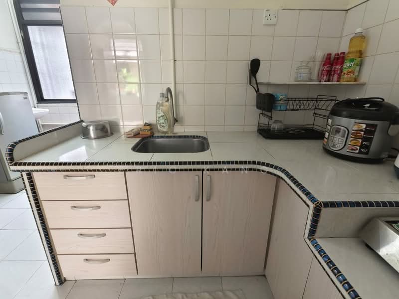 Flat for Rent at Taman Terubong Jaya - Eric Kang - Kitchen - PropertyGuru.com.my