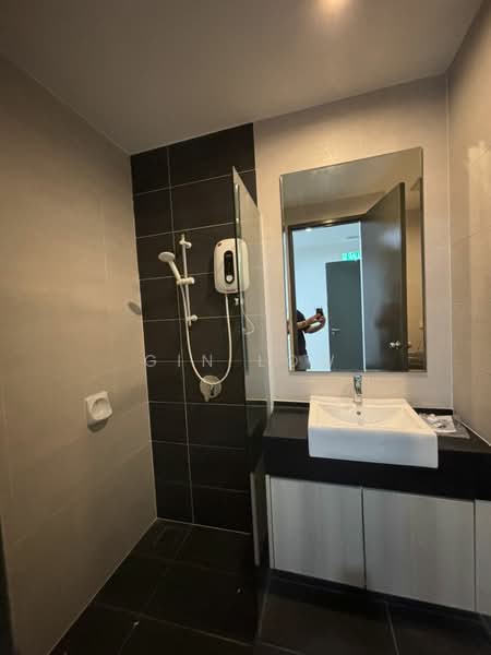 Condominium for Rent at Queensville - Gin Low - Bathroom - PropertyGuru.com.my