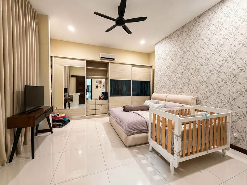 Bungalow House untuk Dijual di Subang Heights (Subang Jaya) - Darren Ng - Bedroom - PropertyGuru.com.my
