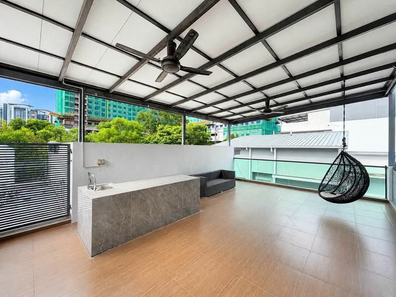 Bungalow House untuk Dijual di Subang Heights (Subang Jaya) - Darren Ng - Balcony - PropertyGuru.com.my