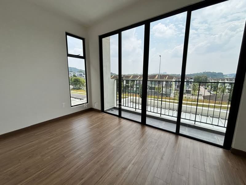 Semi-Detached House for Sale in Bandar Bukit Puchong (Puchong) - Terence Yap - Balcony - PropertyGuru.com.my