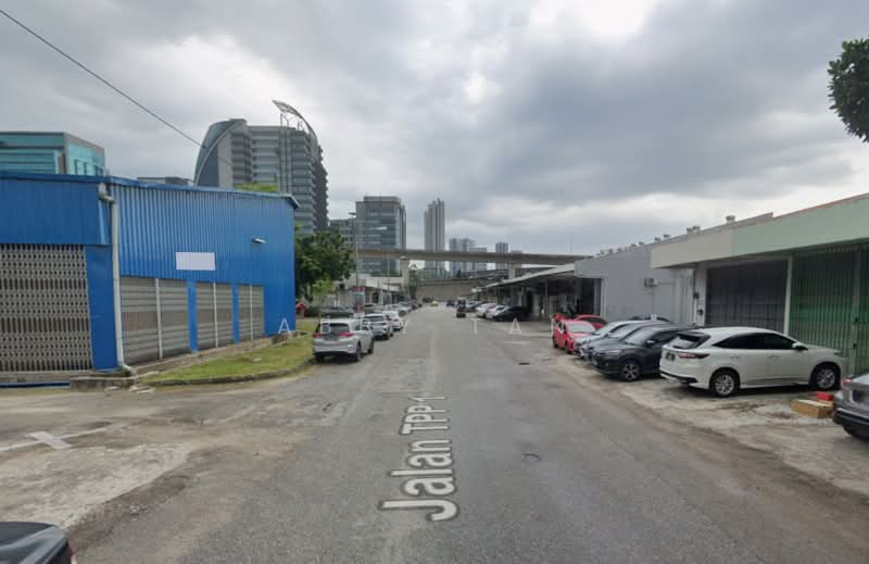 Terrace Factory for Rent in Taman Perindustrian Puchong (Puchong) - Abby Tan - Exterior - PropertyGuru.com.my