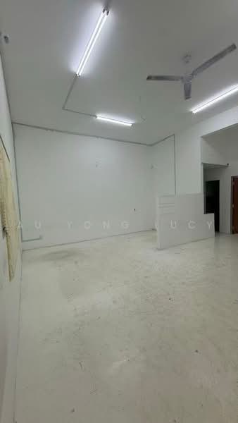 Shop for Rent in Taman Pelangi Indah (Ulu Tiram) - Au Yong Lucy - Interior - PropertyGuru.com.my