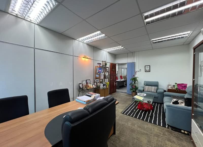 Kedai untuk Dijual di Taman Miharja (Cheras) - Jayden Heng - Interior - PropertyGuru.com.my