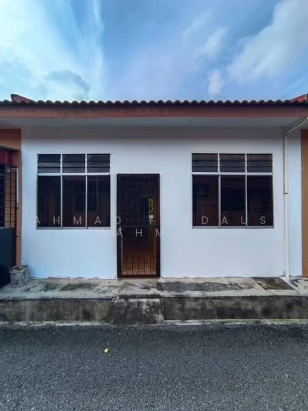 1-storey Terraced House for Sale in Jerantut (Pahang) - Ahmad Firdaus Mahmod - Exterior - PropertyGuru.com.my