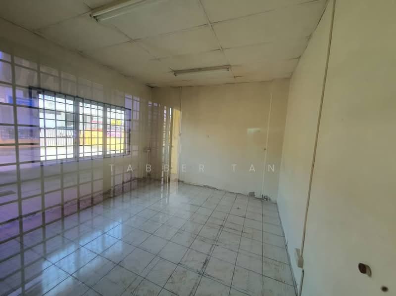 Factory for Rent in Cheras (Selangor) - Tabber Tan - Interior - PropertyGuru.com.my