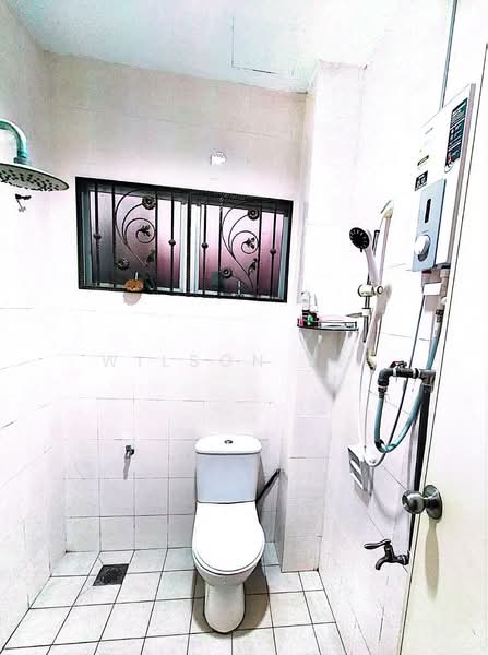 Rumah Teres 2-Tingkat untuk Dijual di Puchong (Selangor) - Wilson Lee - Bathroom - PropertyGuru.com.my