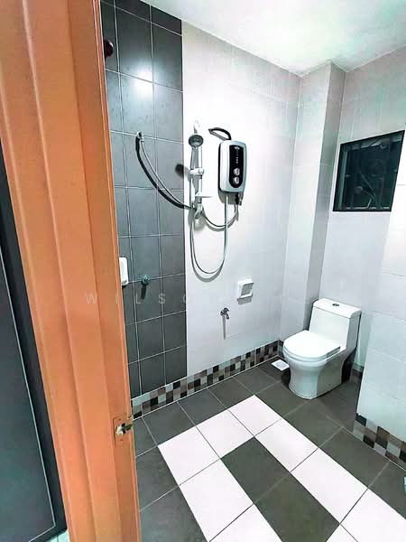 Rumah Teres 2-Tingkat untuk Dijual di Puchong (Selangor) - Wilson Lee - Bathroom - PropertyGuru.com.my