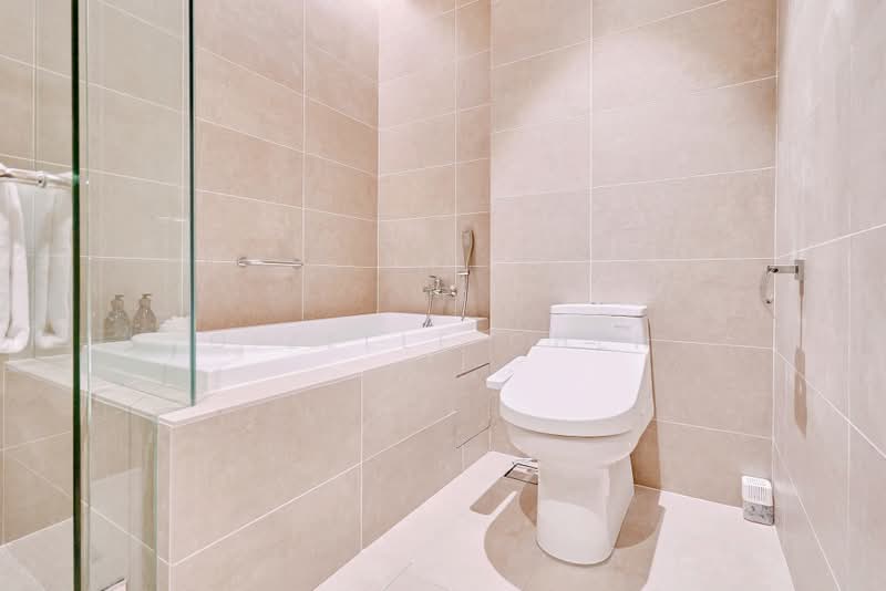 Service Residence for Rent at Mitsui Serviced Suites - Gizelle Chen - Bathroom - PropertyGuru.com.my