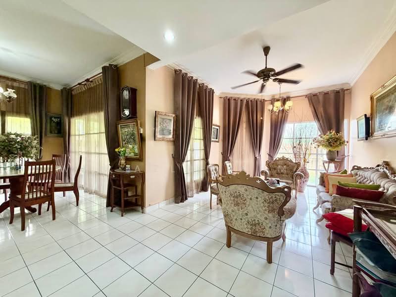 2-storey Terraced House for Sale in Seksyen 1 Bandar Baru Bangi (Bandar Baru Bangi) - Wan Azlan Ahmad - PropertyGuru.com.my