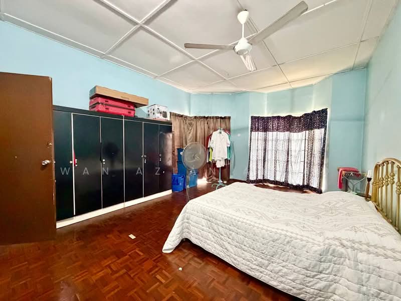 2-storey Terraced House for Sale in Seksyen 1 Bandar Baru Bangi (Bandar Baru Bangi) - Wan Azlan Ahmad - PropertyGuru.com.my