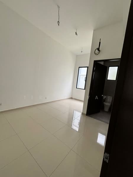 Rumah Teres 2-Tingkat untuk Dijual di Kota Kemuning (Shah Alam) - Terence Yap - Interior - PropertyGuru.com.my