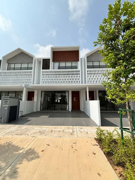 Rumah Teres 2-Tingkat untuk Dijual di Kota Kemuning (Shah Alam) - Terence Yap - Exterior - PropertyGuru.com.my