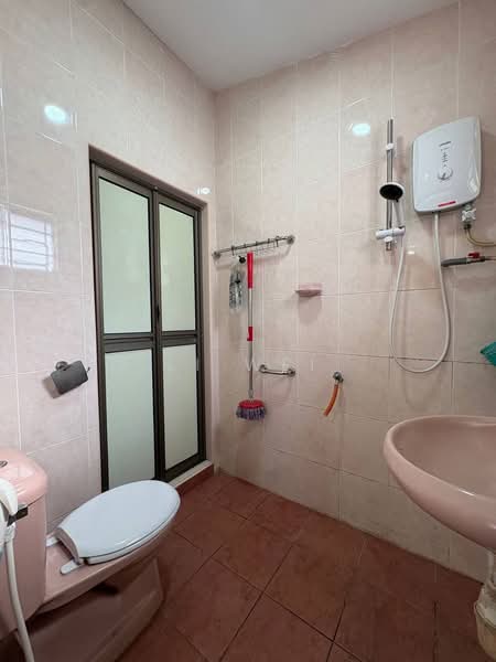 Rumah Teres 2-Tingkat untuk Disewa di Taman Johor Jaya (Johor Bahru) - Li Wei - PropertyGuru.com.my